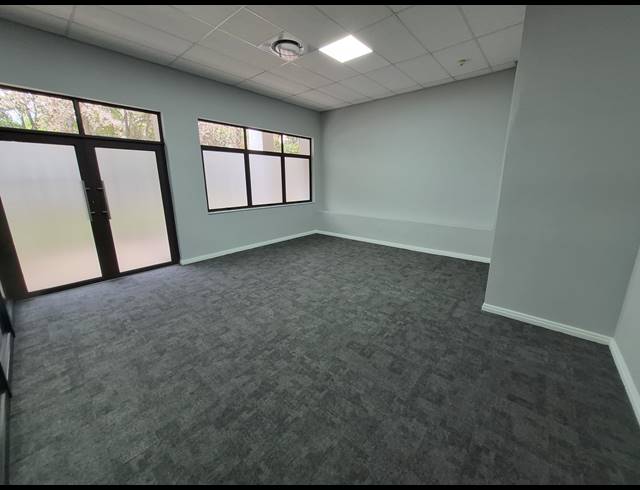439M² OFFICE TO LET IN RIVONIA